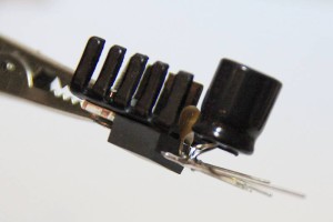 12v-regulator-04